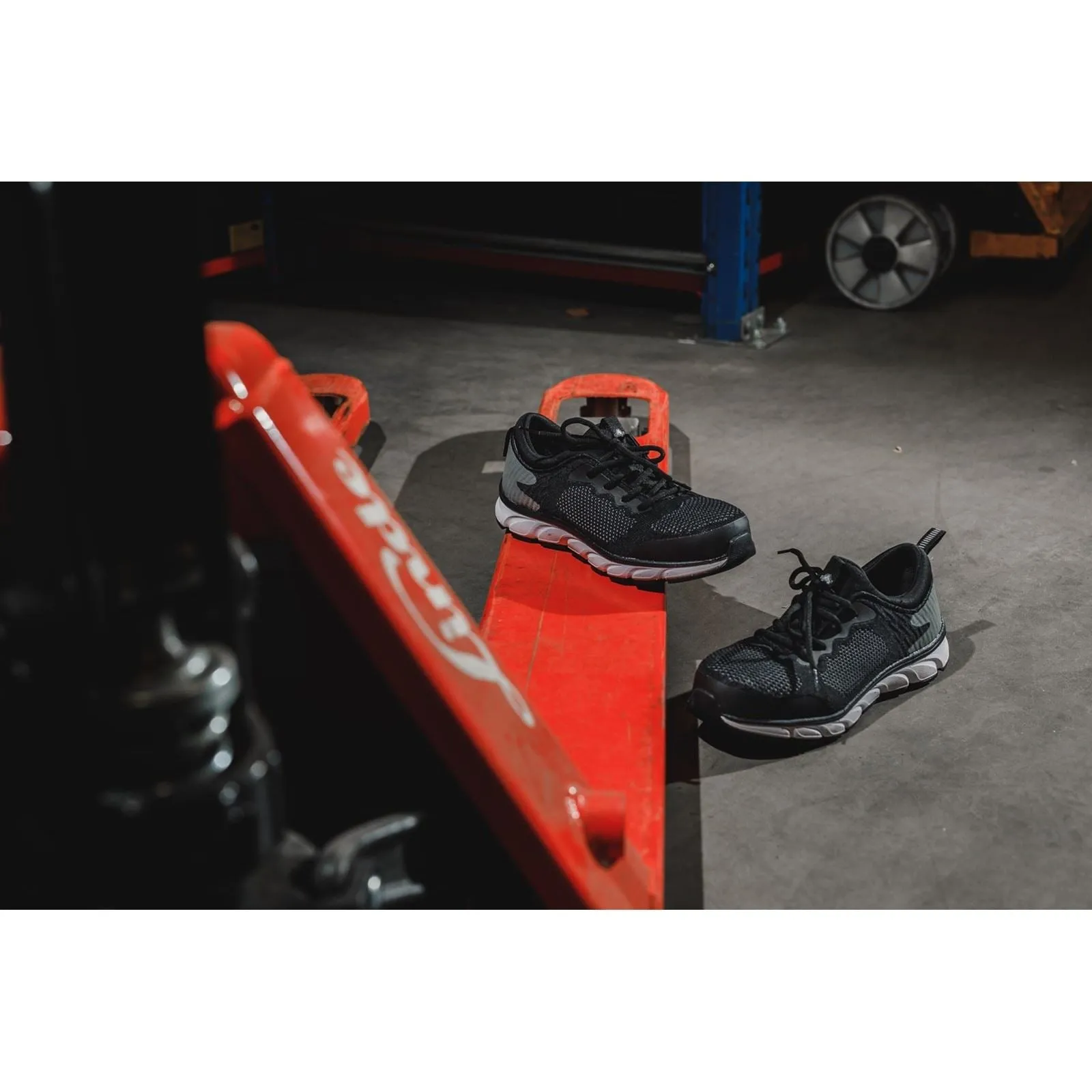Amblers Safety 718 N/A Black