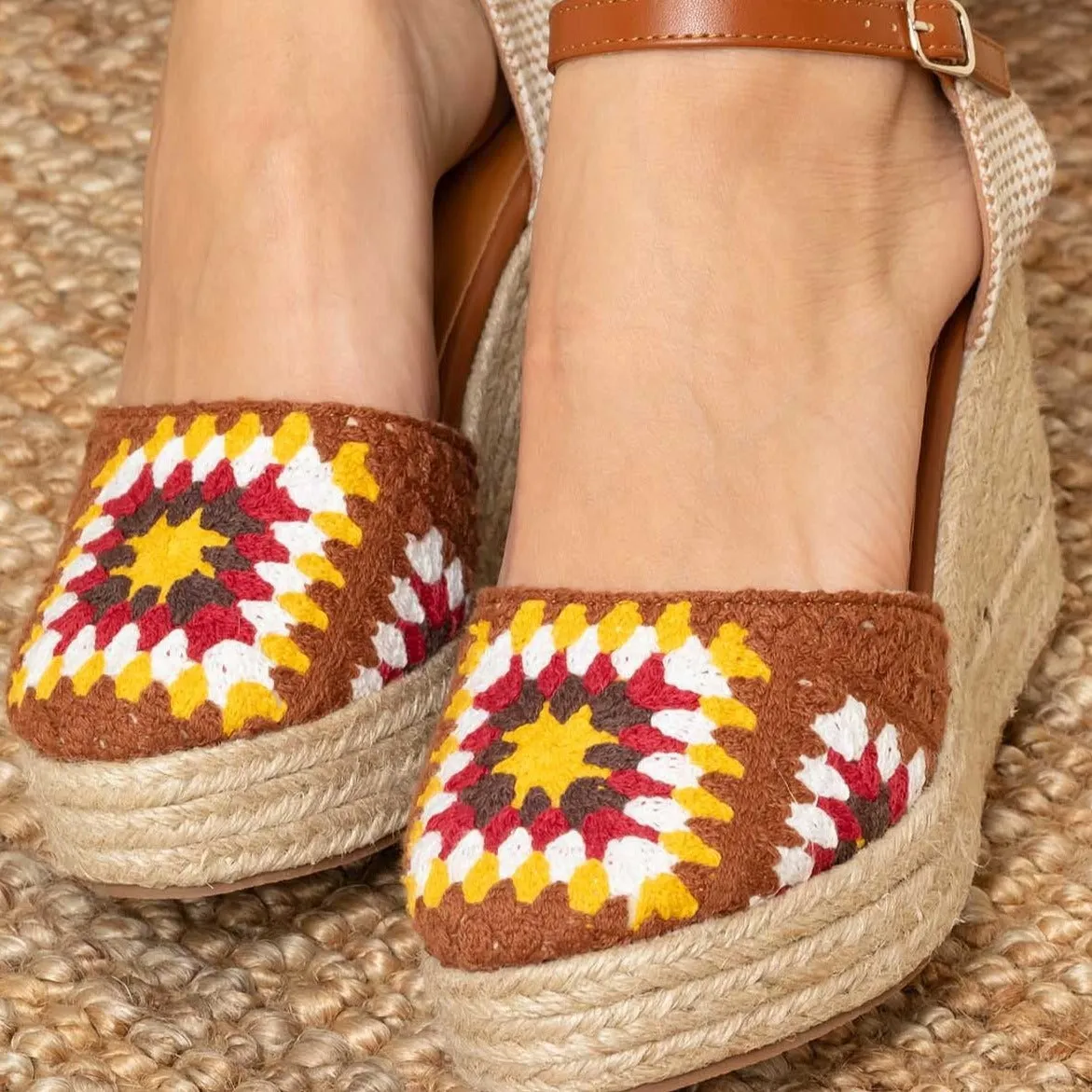 ANILA/2025 Brown Multicolor Crochet
