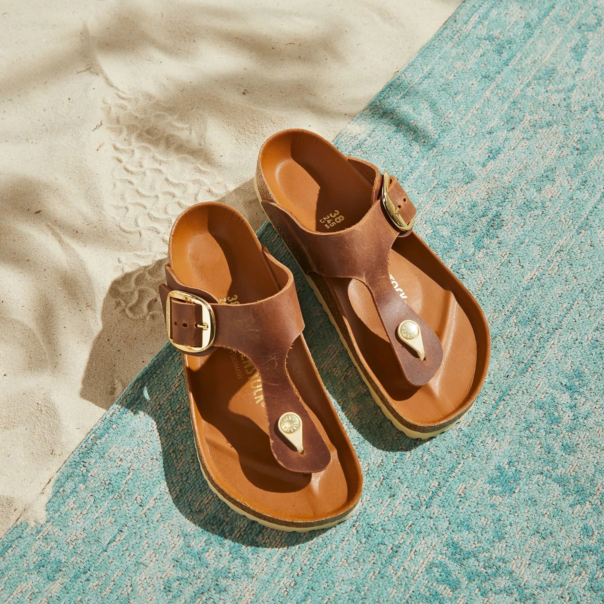 Birkenstock Gizeh Big Buckle cognac oiled leather