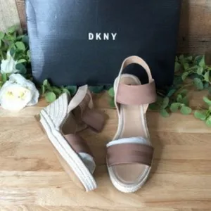 Dkny Cat Espadrille Wedge Sandals 9