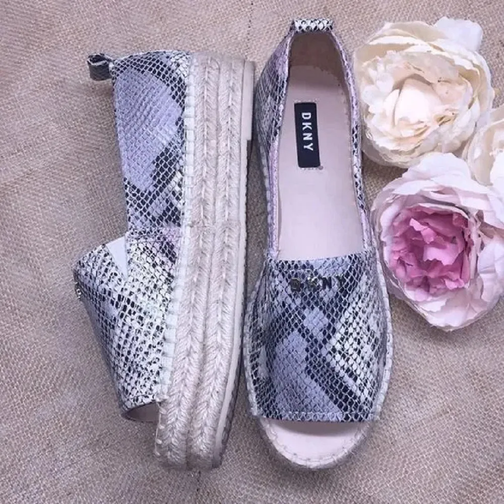 DKNY Snake Print Open Toe Platform Flats 8.5M