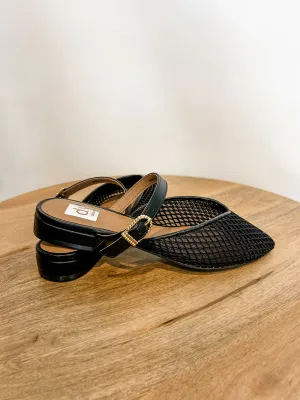 DV Domain Mesh Black