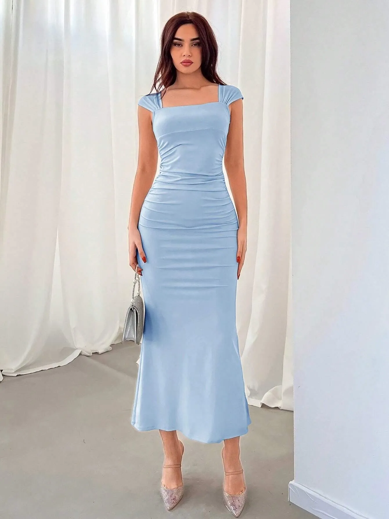 Elegant Slim Fit Pleated Long Dress with Square Neckline
