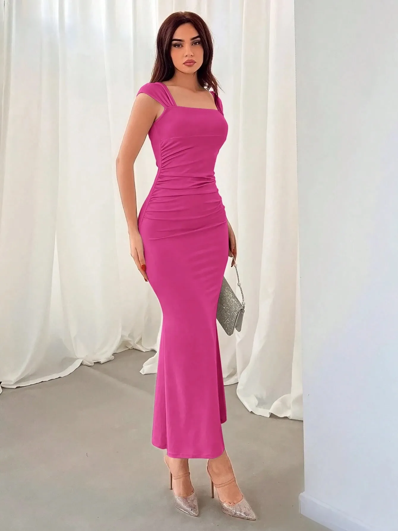 Elegant Slim Fit Pleated Long Dress with Square Neckline