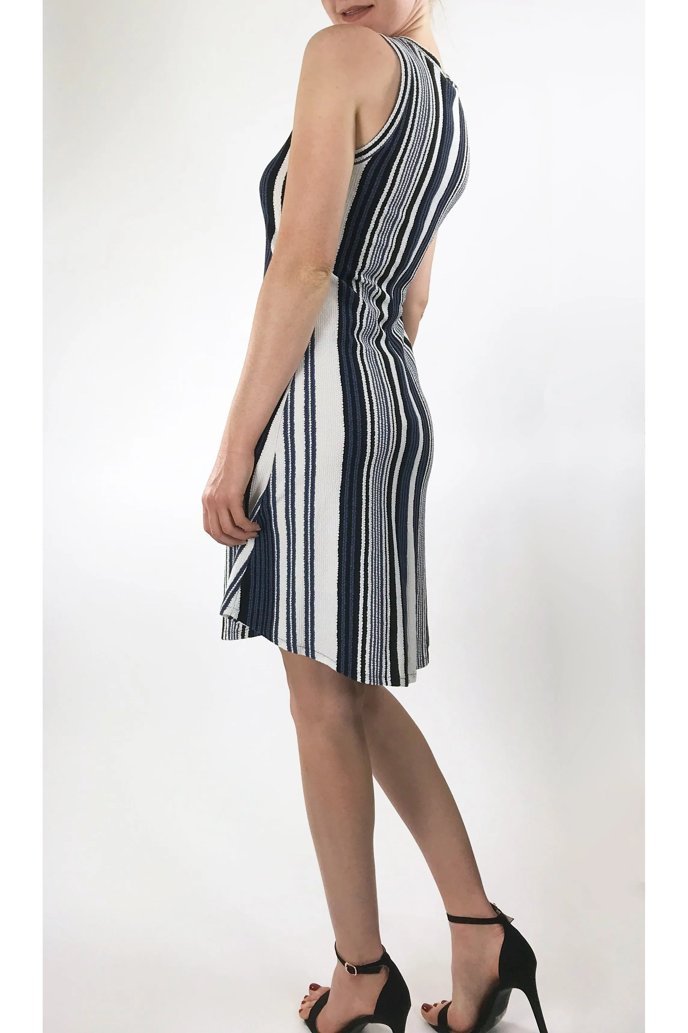 EUNICE Sleeveless Above Knee Length Crew Neck Striped Dress
