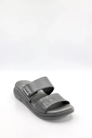 Flat Sandal