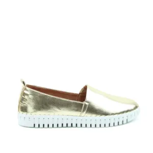 Heavenly Feet Endurance Sneaker