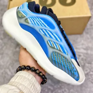 High Quality Yeezy Arzareth New Blue Fluorescent