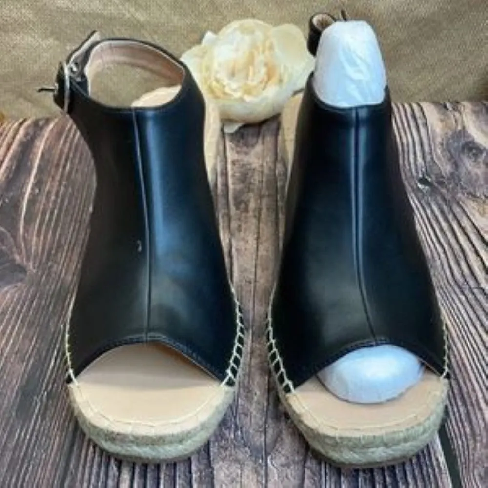Journee Black Crew Espadrille Wedges 9.5