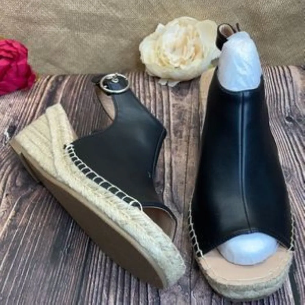 Journee Black Crew Espadrille Wedges 9.5