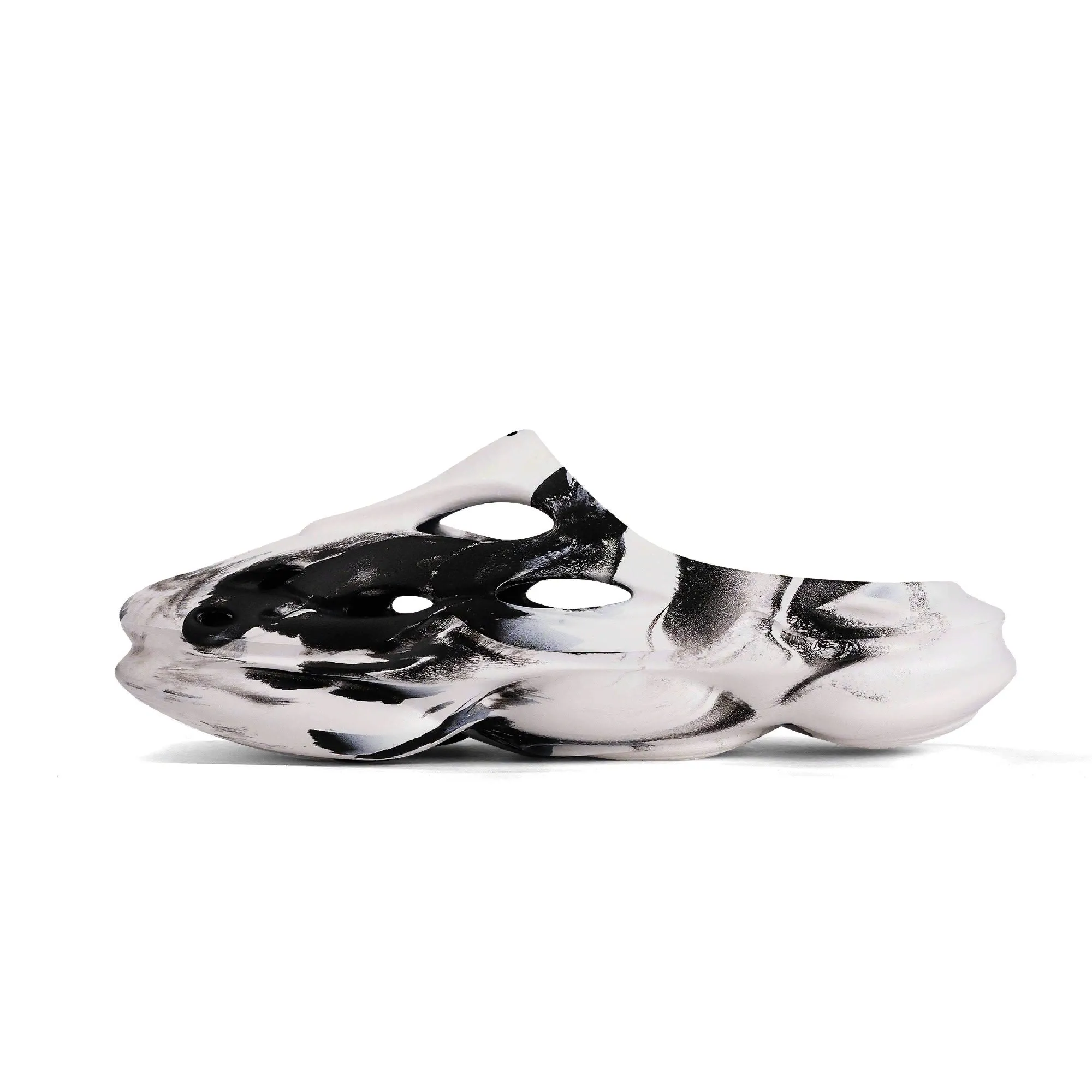 Leisure Trumpet EVA Two-tone Hollow Out Clogs