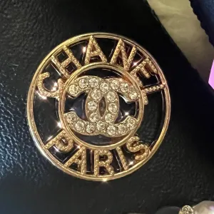 METAL SHOE CHARMS - ROUND DOUBLE C PARIS