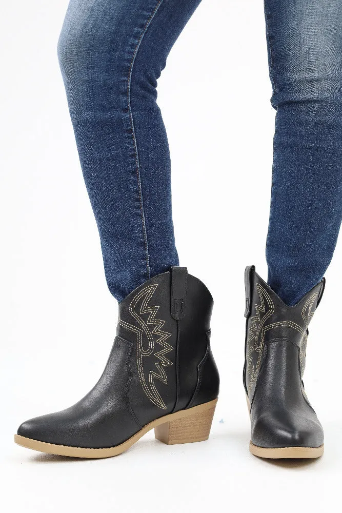Must-Have Sweetheart Cowgirl Bootie -Brown