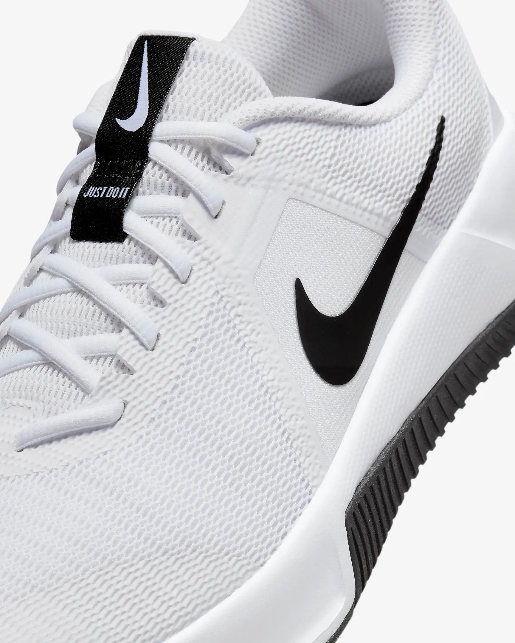 Nike MC Trainer 3 Men's Workout Shoes