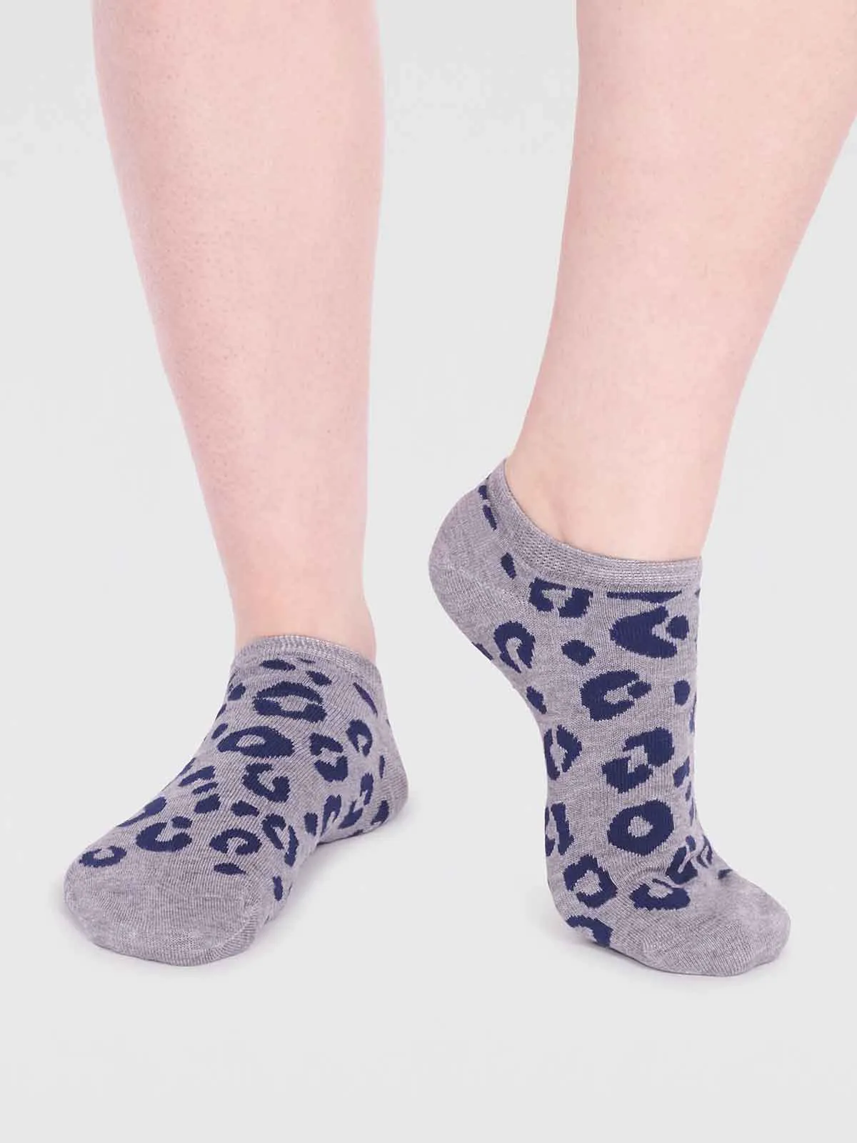 Reese Bamboo Leopard Trainer Socks in Grey by Thought, Size 4-7