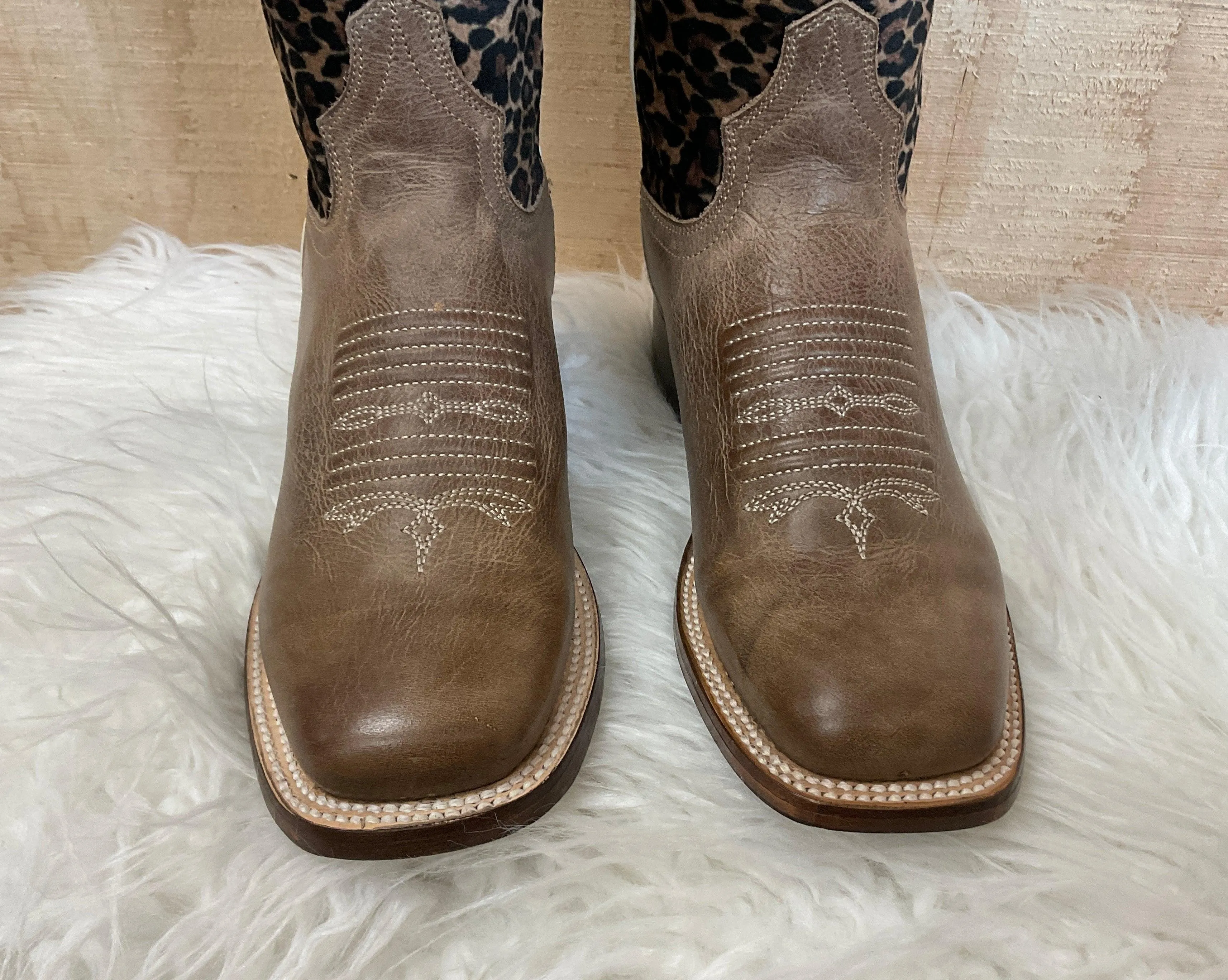Roper Women's Waxy Brown Leather & Cheetah Top Square Toe Cowgirl Boots 7016-8260