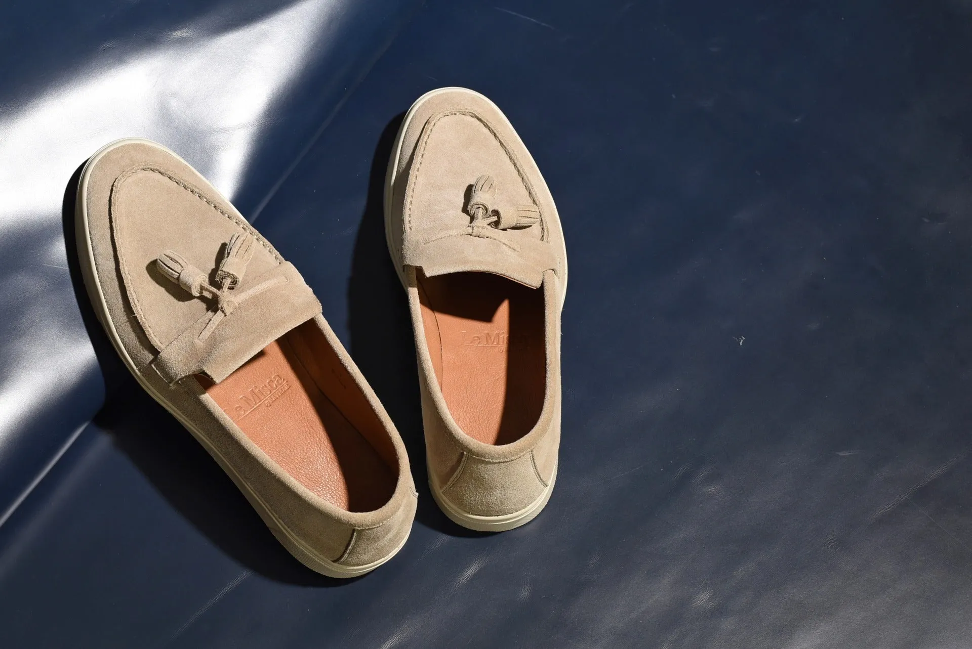 “Sirius” Tasseled Loafer, Beige Comfort Shoes, Vibram Cup Sole, US size 5 1/2 ~ 10