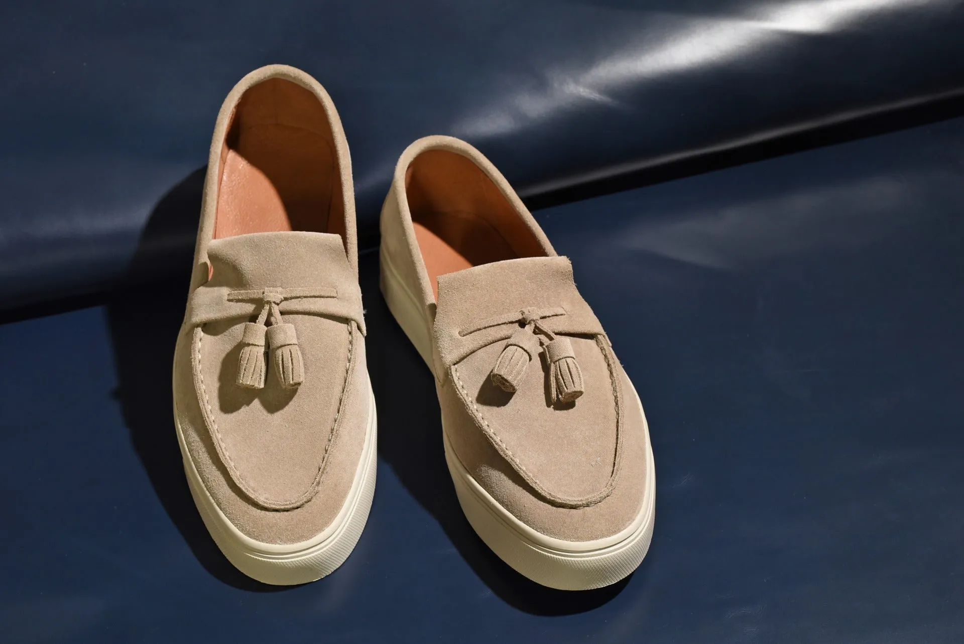 “Sirius” Tasseled Loafer, Beige Comfort Shoes, Vibram Cup Sole, US size 5 1/2 ~ 10