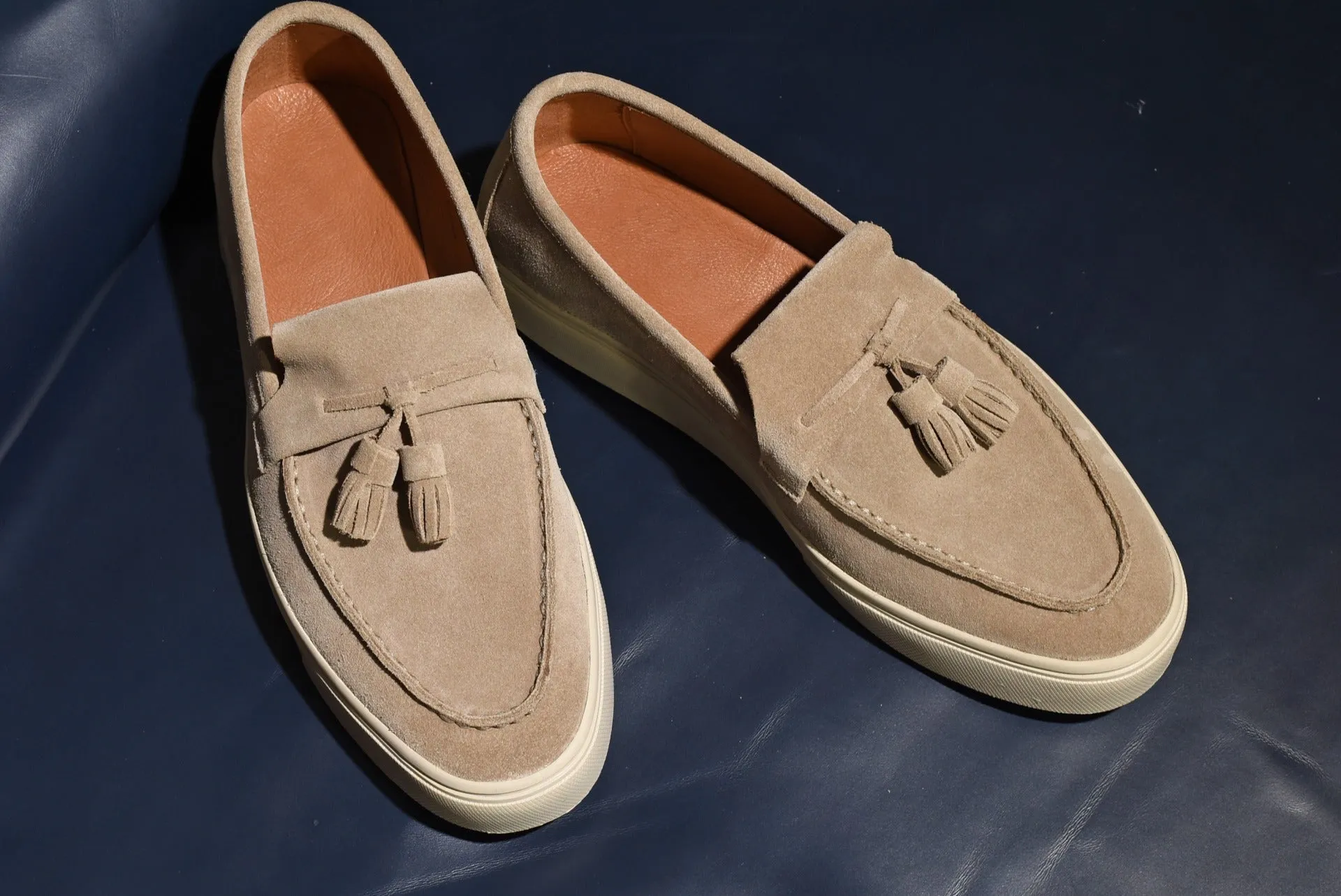 “Sirius” Tasseled Loafer, Beige Comfort Shoes, Vibram Cup Sole, US size 5 1/2 ~ 10