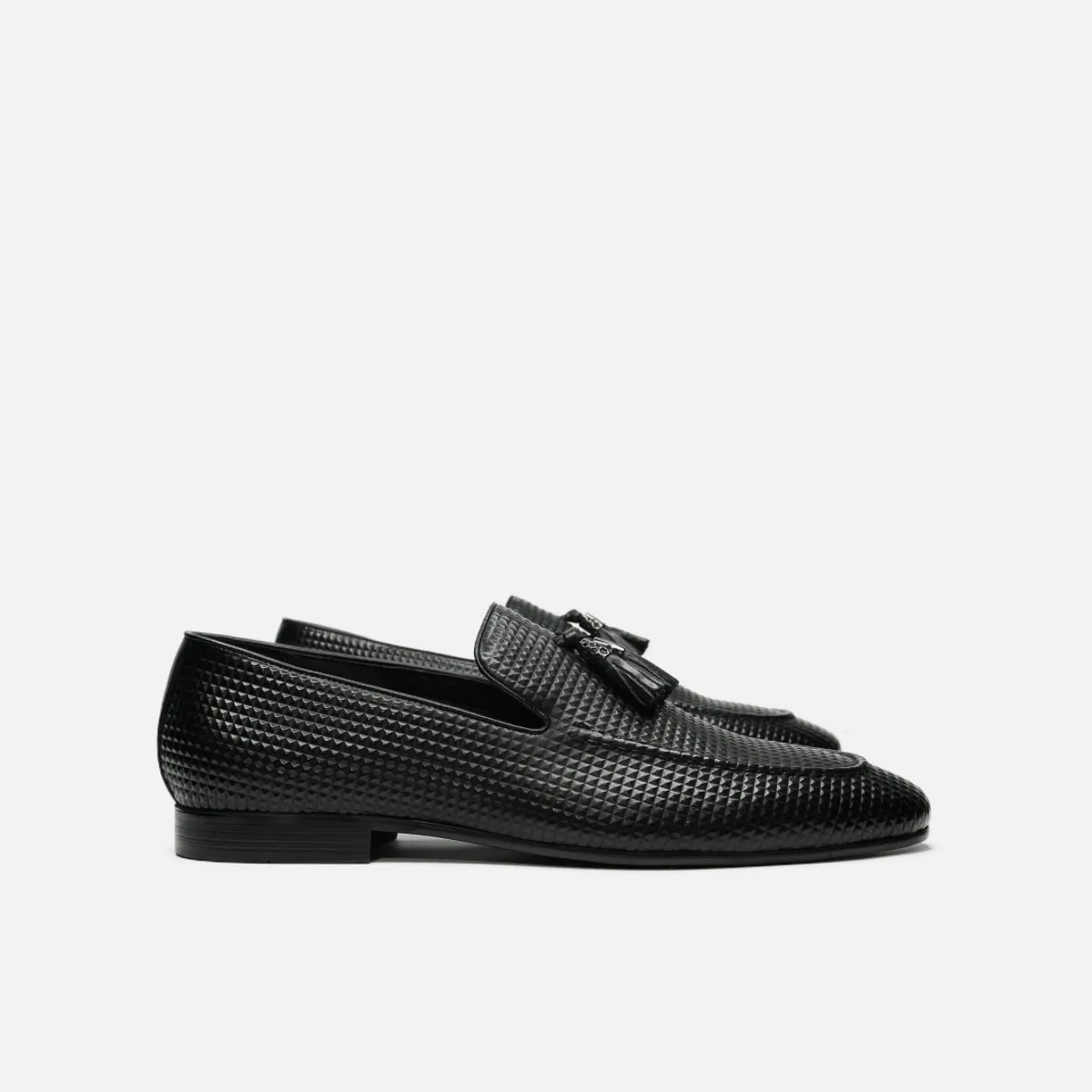 Skagway Textured Tassel Loafers
