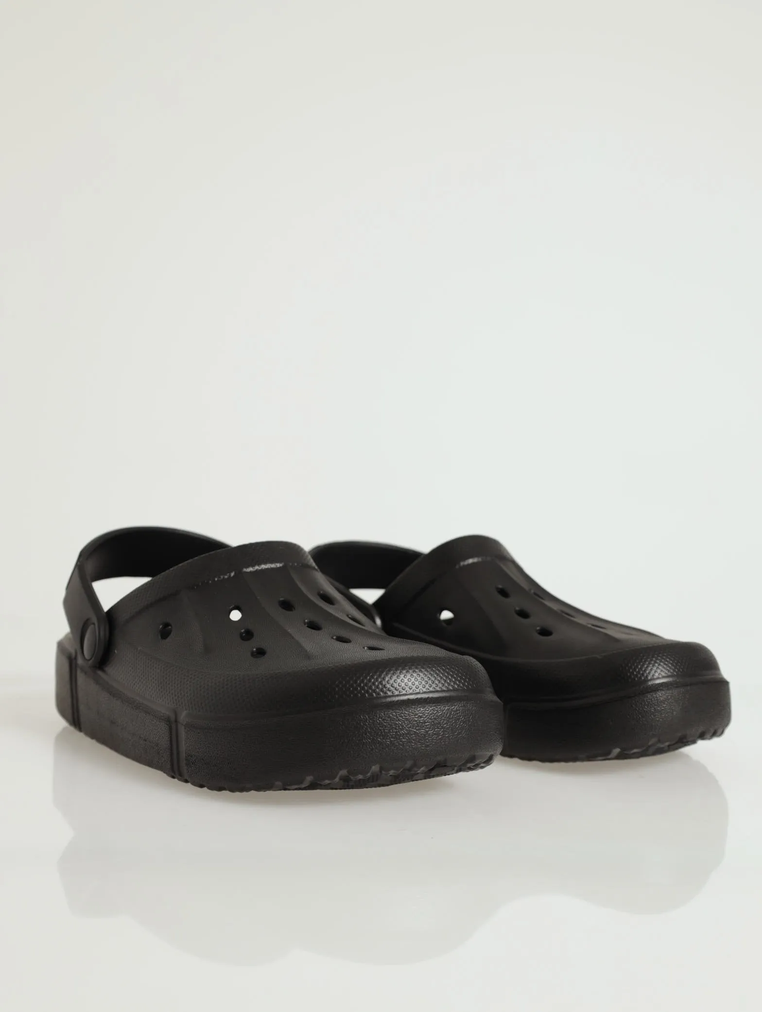 Sleek Platform Clog - Black