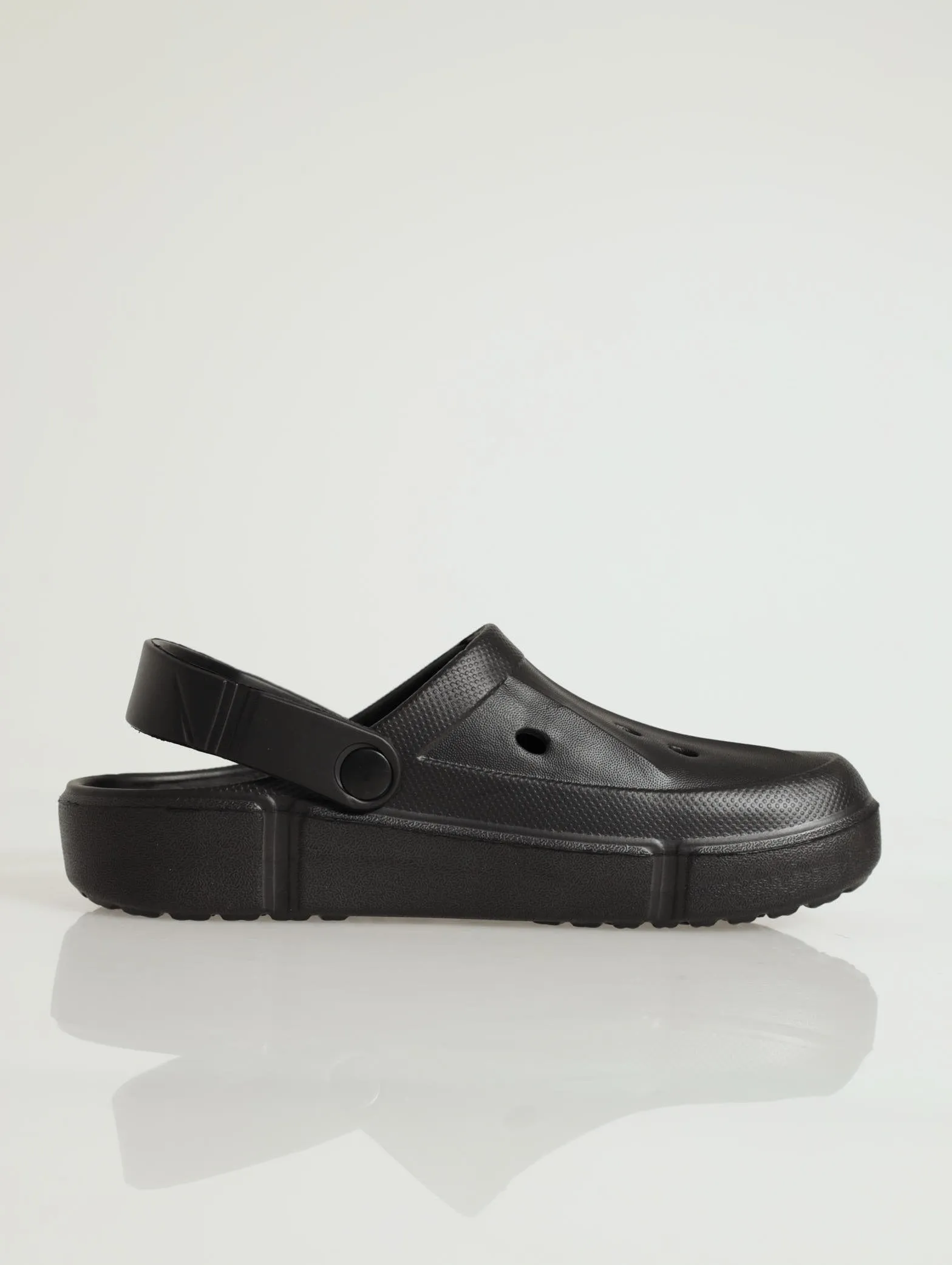 Sleek Platform Clog - Black