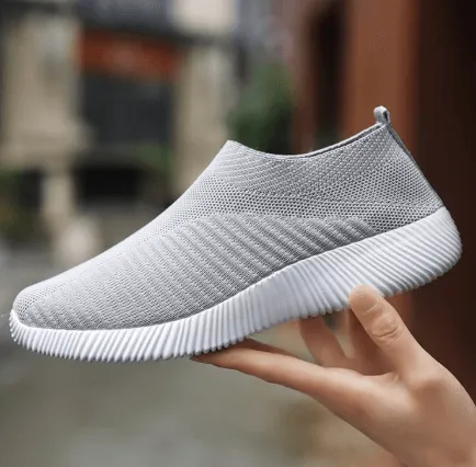 SLIP INTO STYLE TOO