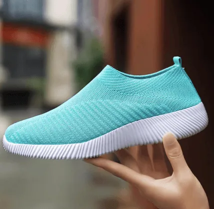 SLIP INTO STYLE TOO