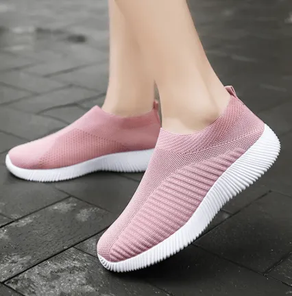 SLIP INTO STYLE TOO