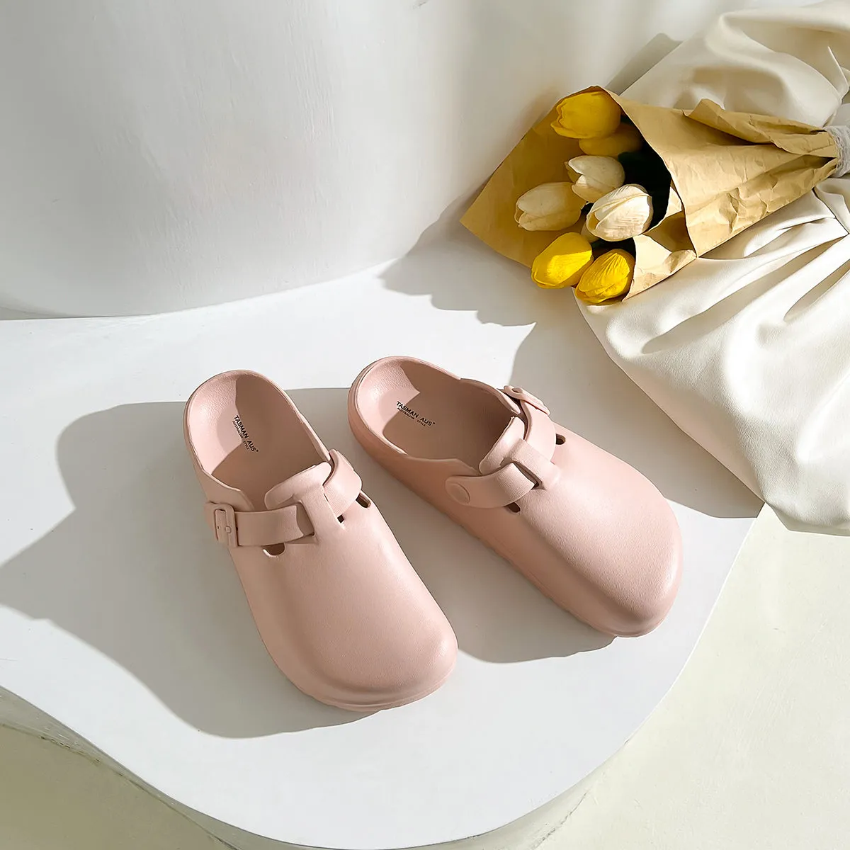 SOFT-SOLED OUTDOOR SANDAL 0100