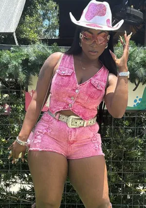 Stylish Stretch Denim Embroidered Vest and Shorts Two-Piece Set