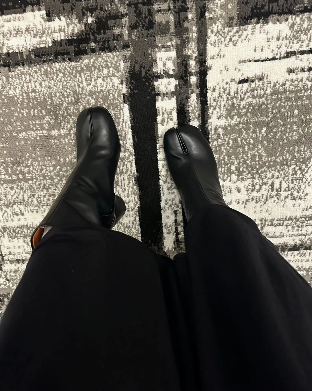 Tabi boots