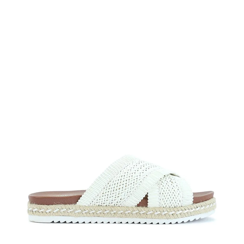 TINNY CRISSCROSS SLIDE SANDAL