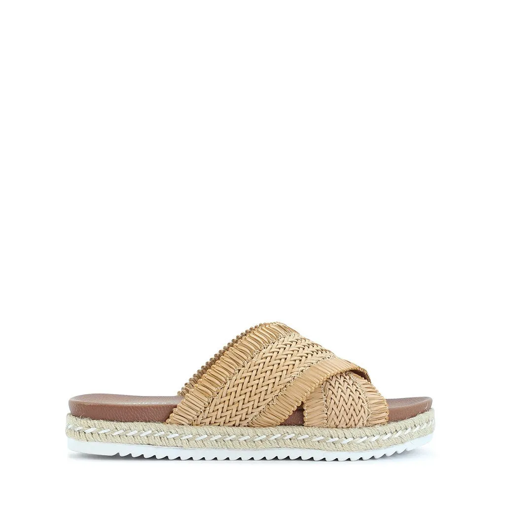 TINNY CRISSCROSS SLIDE SANDAL