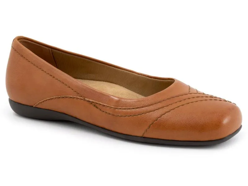 Trotters Sasha - Womens Flats
