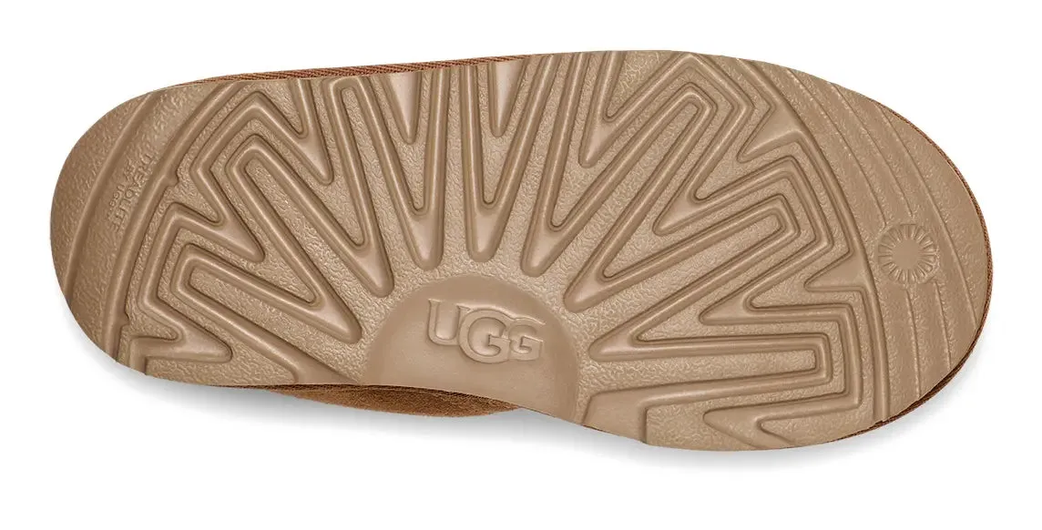 UGG Kids' Neumel II Boot – Cozy, Durable & Perfect for Play