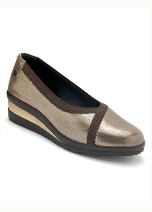 Wedge ballerinas