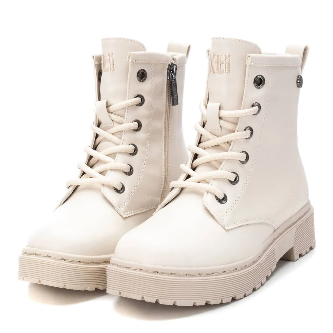 Women's Lace-up Boots By XTI 150621