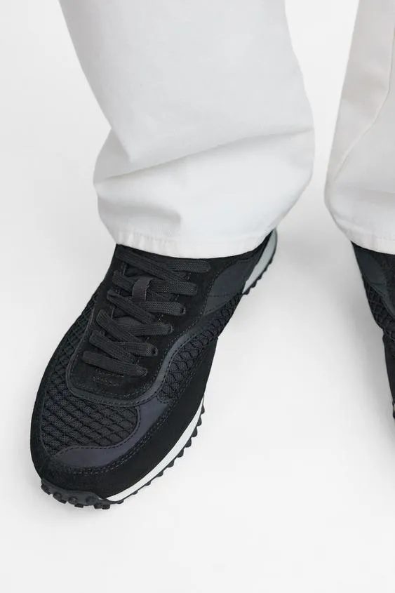 Zara Sneaker 2342/320/802 Black